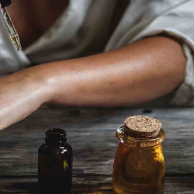 Combien de temps reste le CBD dans le corps ?