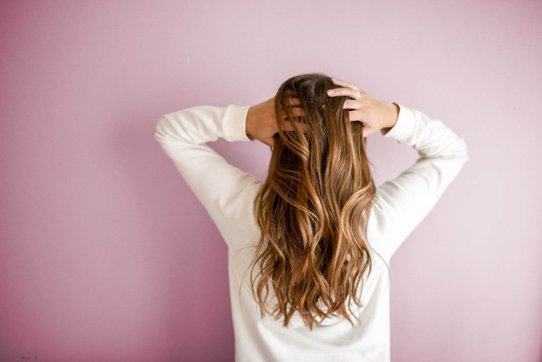 You are currently viewing Bienfaits de l&rsquo;huile de chanvre sur les cheveux