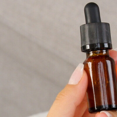 Huile de CBD vs Teinte au CBD