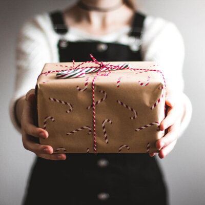 Pourquoi offrir du CBD à Noël est la meilleure idée cadeau en 2024