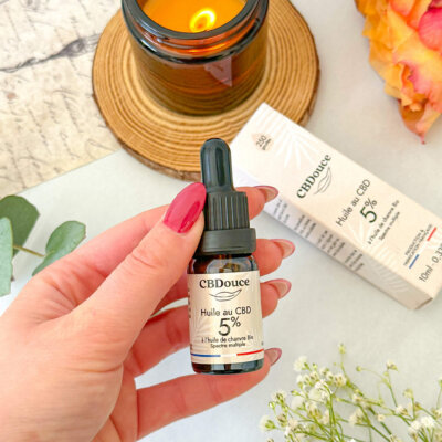 Huile CBD pour Dormir : 10%, 20% ou 30% — Quel Dosage Choisir ? Guide Complet 2026