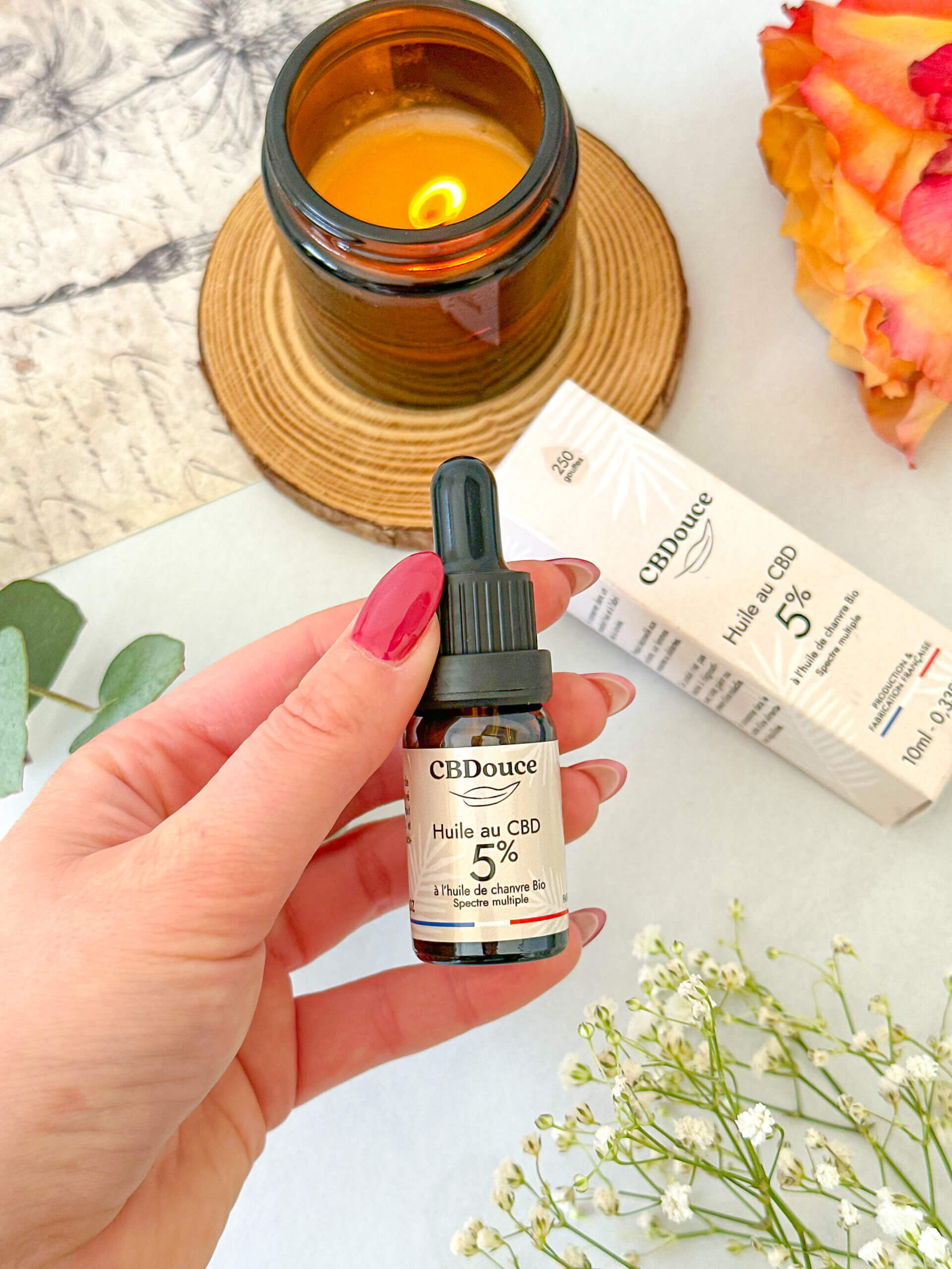 You are currently viewing Huile CBD pour Dormir : 10%, 20% ou 30% — Quel Dosage Choisir ? Guide Complet 2026