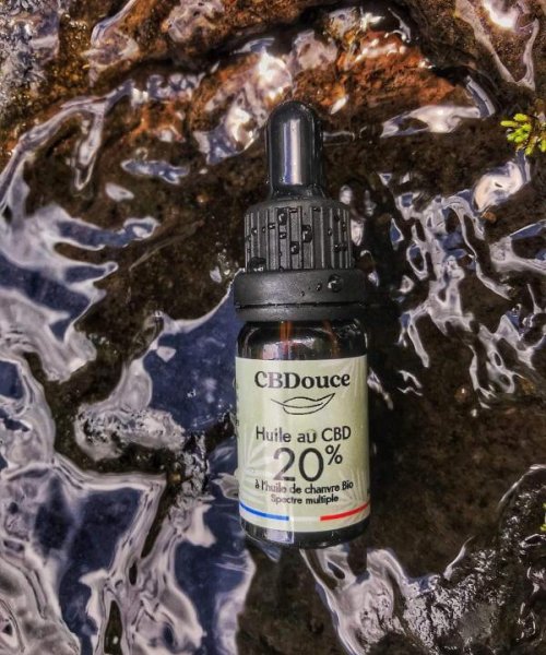 huiles cbd 20% pour règles douloureuses